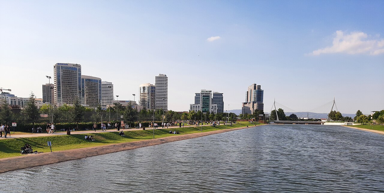 Il parco di Hüdavendigar e il fiume Nilüfer, Bursa