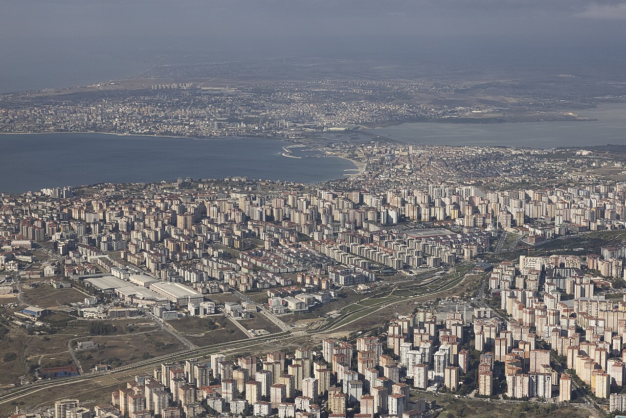Storia della città e panorama costiero