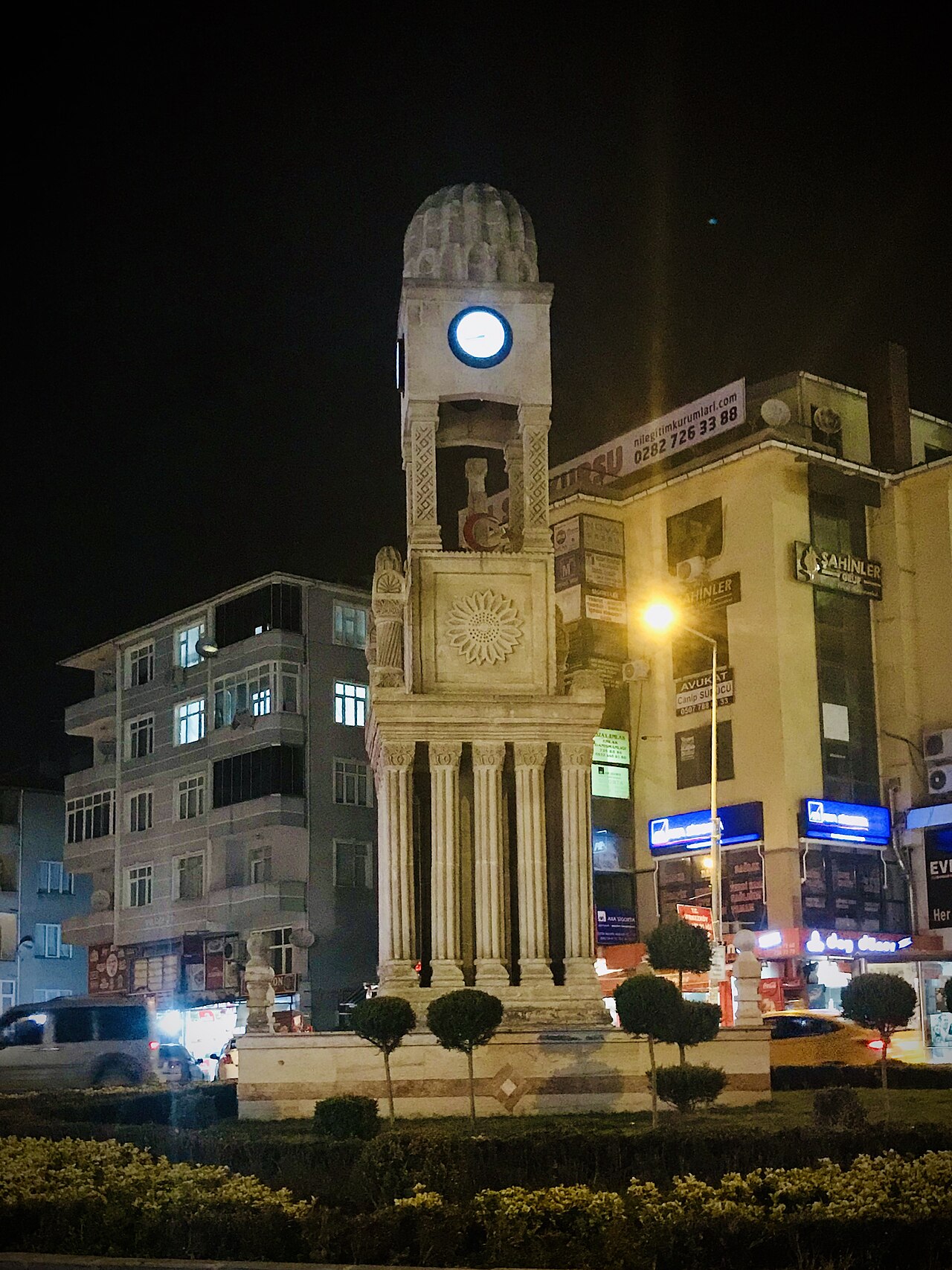 Storica torre dell'orologio a Çerkezköy