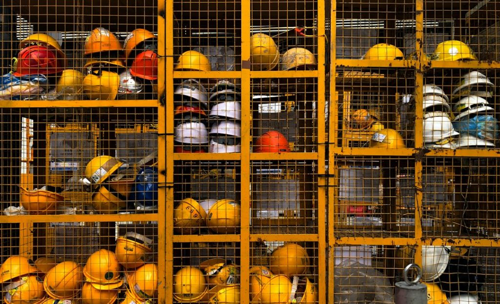 Attrezzature di protezione e sicurezza nel campo